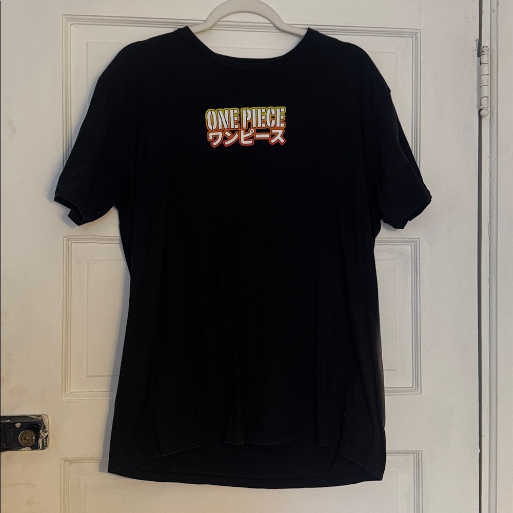 Onepiece Black Graphic Tee